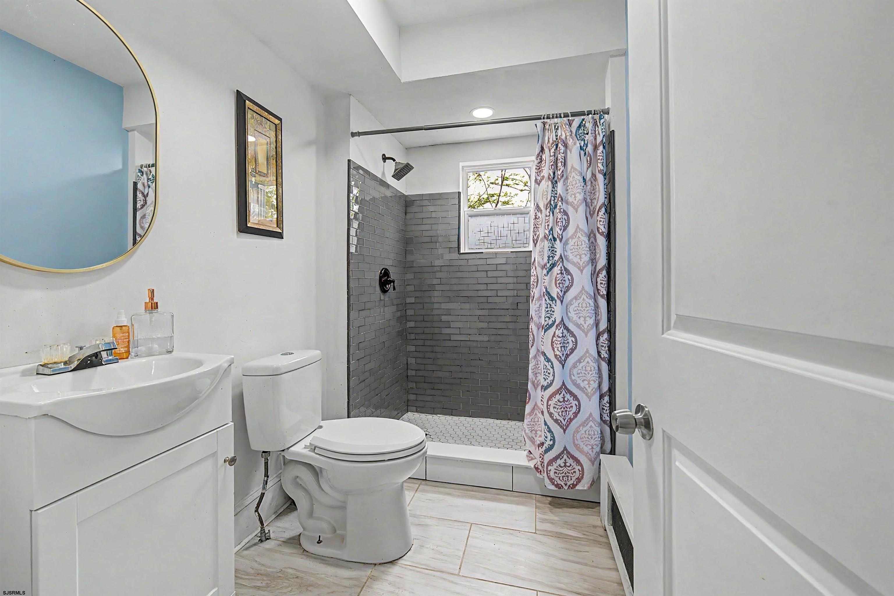 1805 Tilton Road Northfield, NJ 08225 - Photo 8 of 22