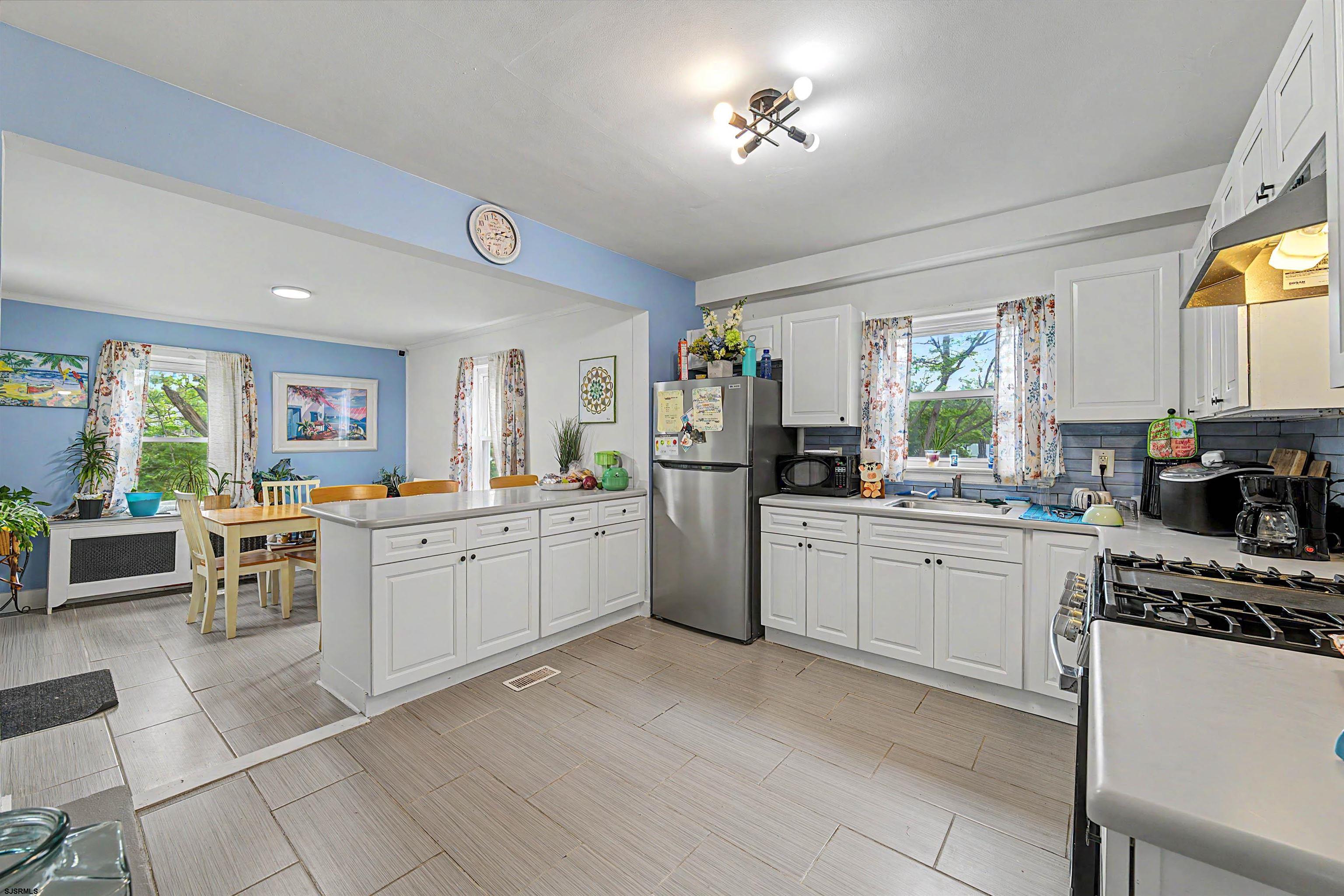 1805 Tilton Road Northfield, NJ 08225 - Photo 9 of 22