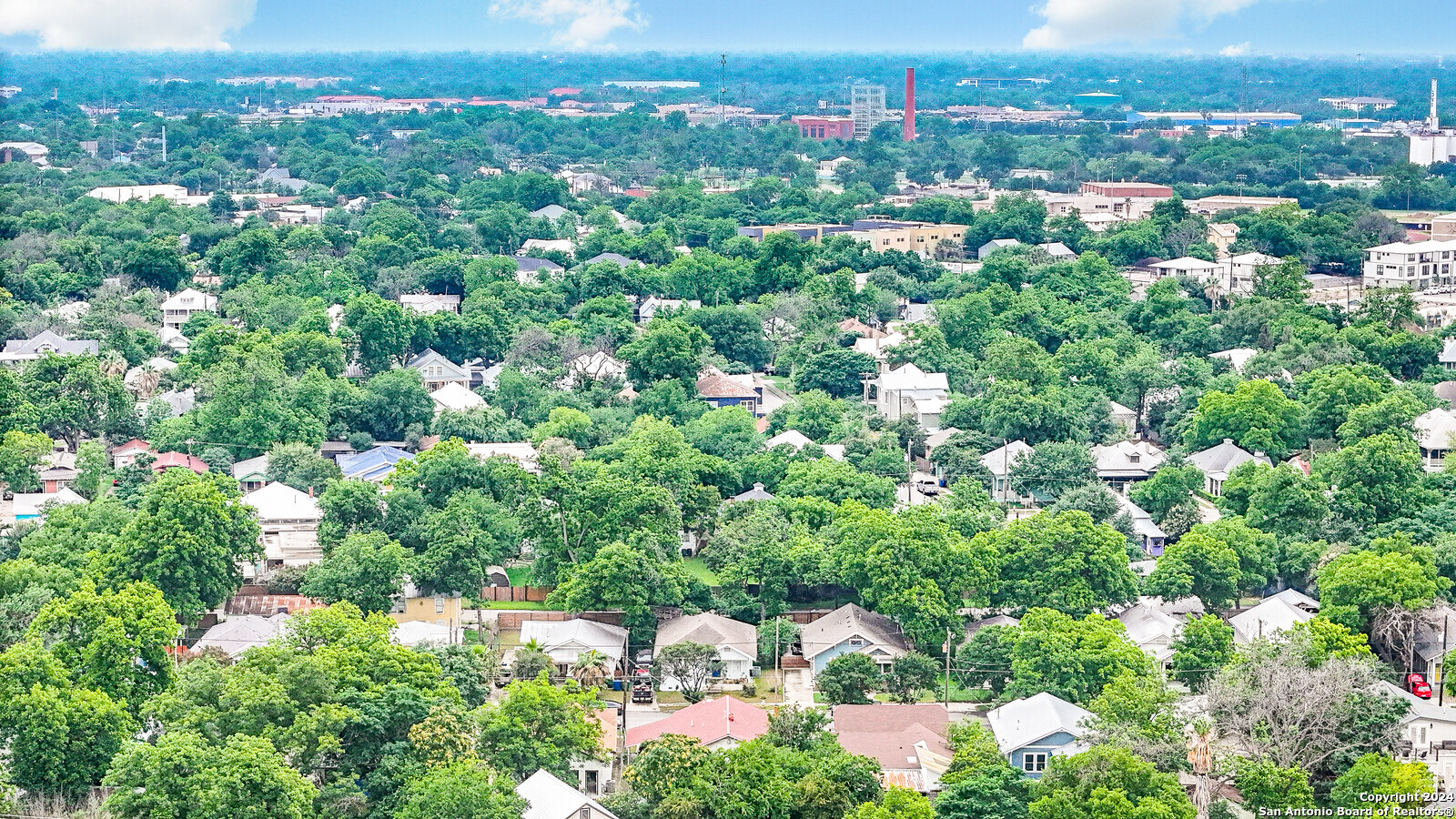 511 Devine Street San Antonio, TX 78210 - Photo 26 of 28 a view of a city