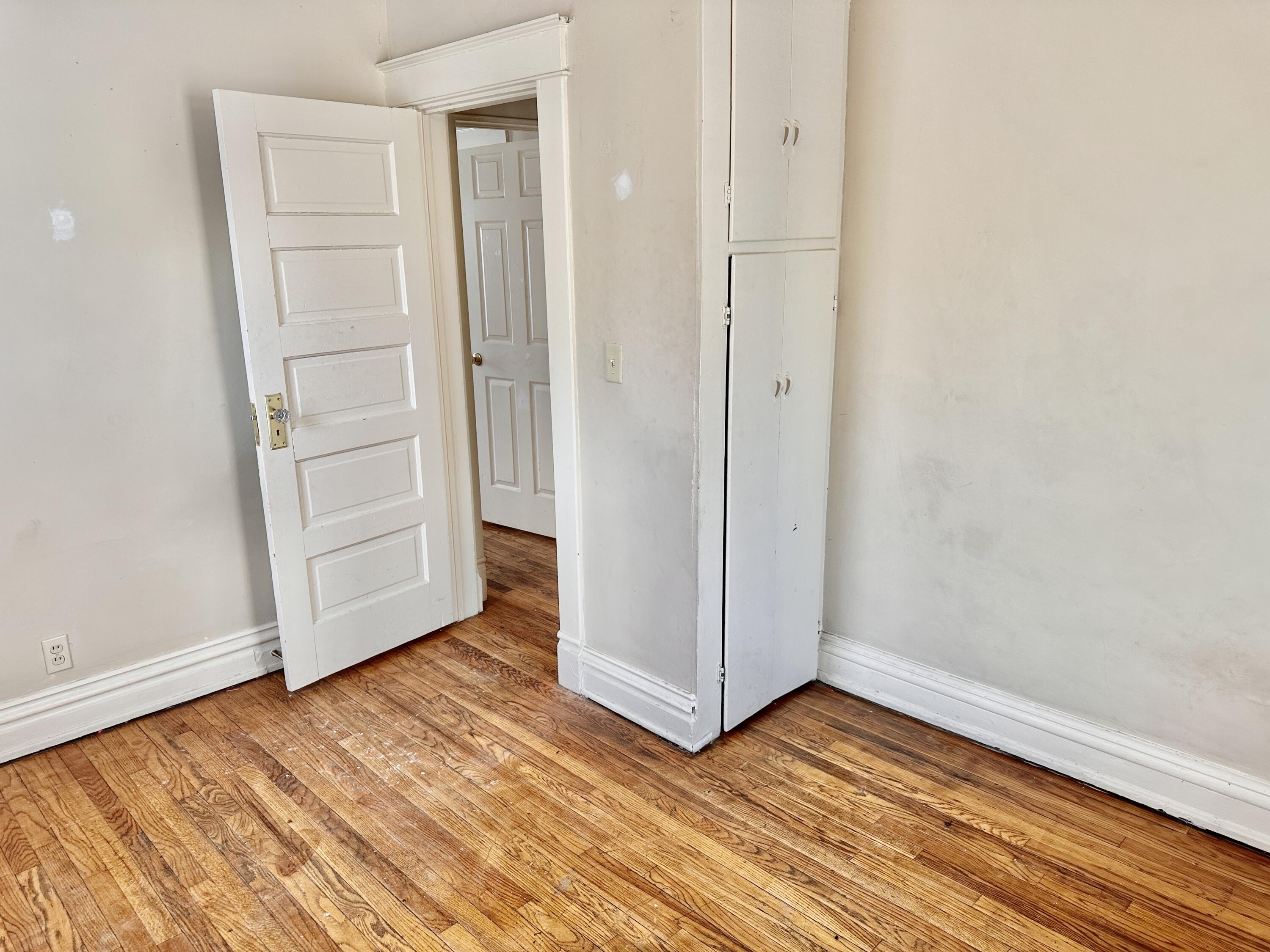 823 Reed Street Kalamazoo, MI 49001 - Photo 16 of 25 33EC725A-D6A4-42D3-BFCE-5D0D3A4BB80B