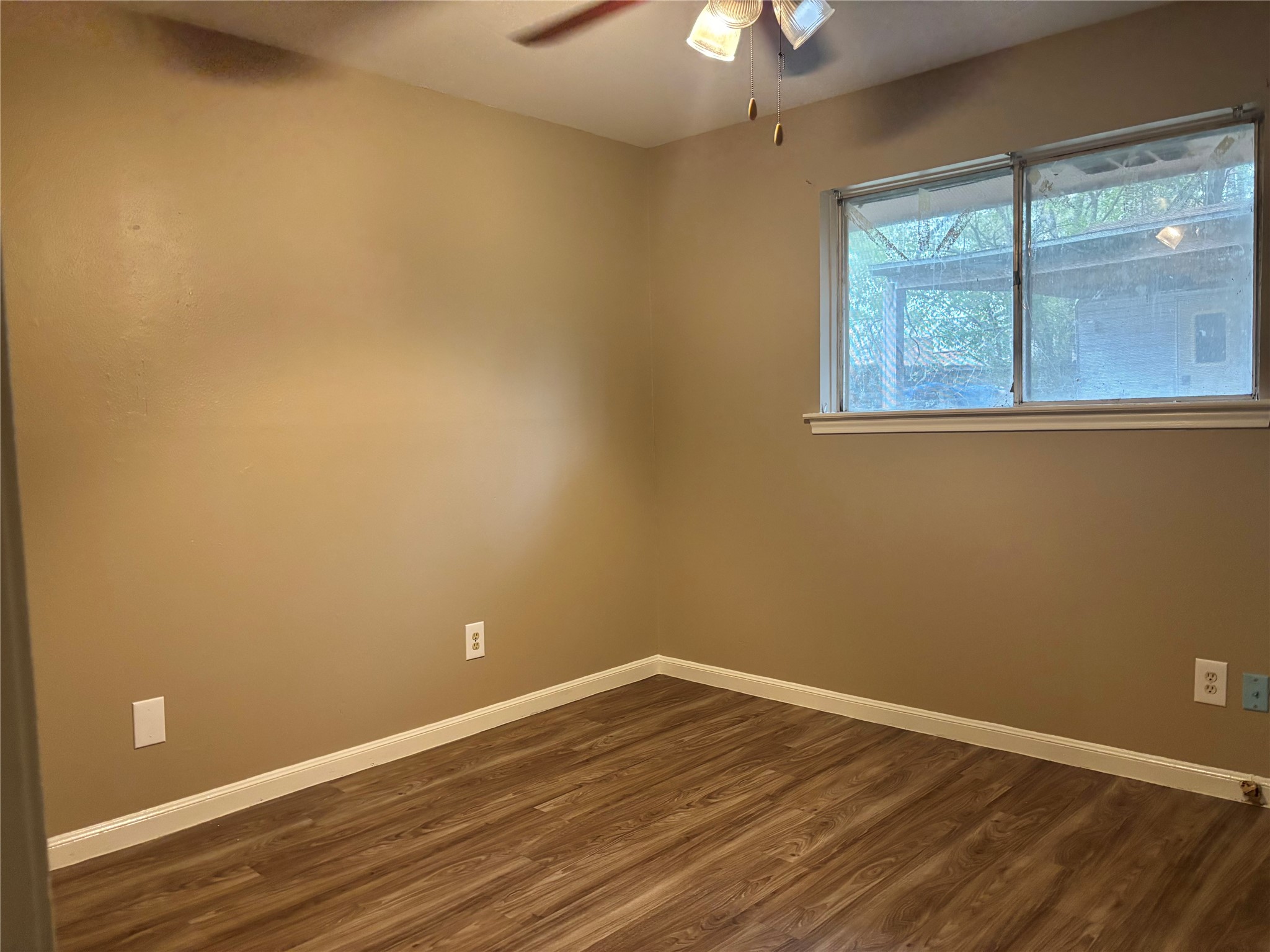 4906 Hollybrook Lane Houston, TX 77039 - Photo 11 of 18