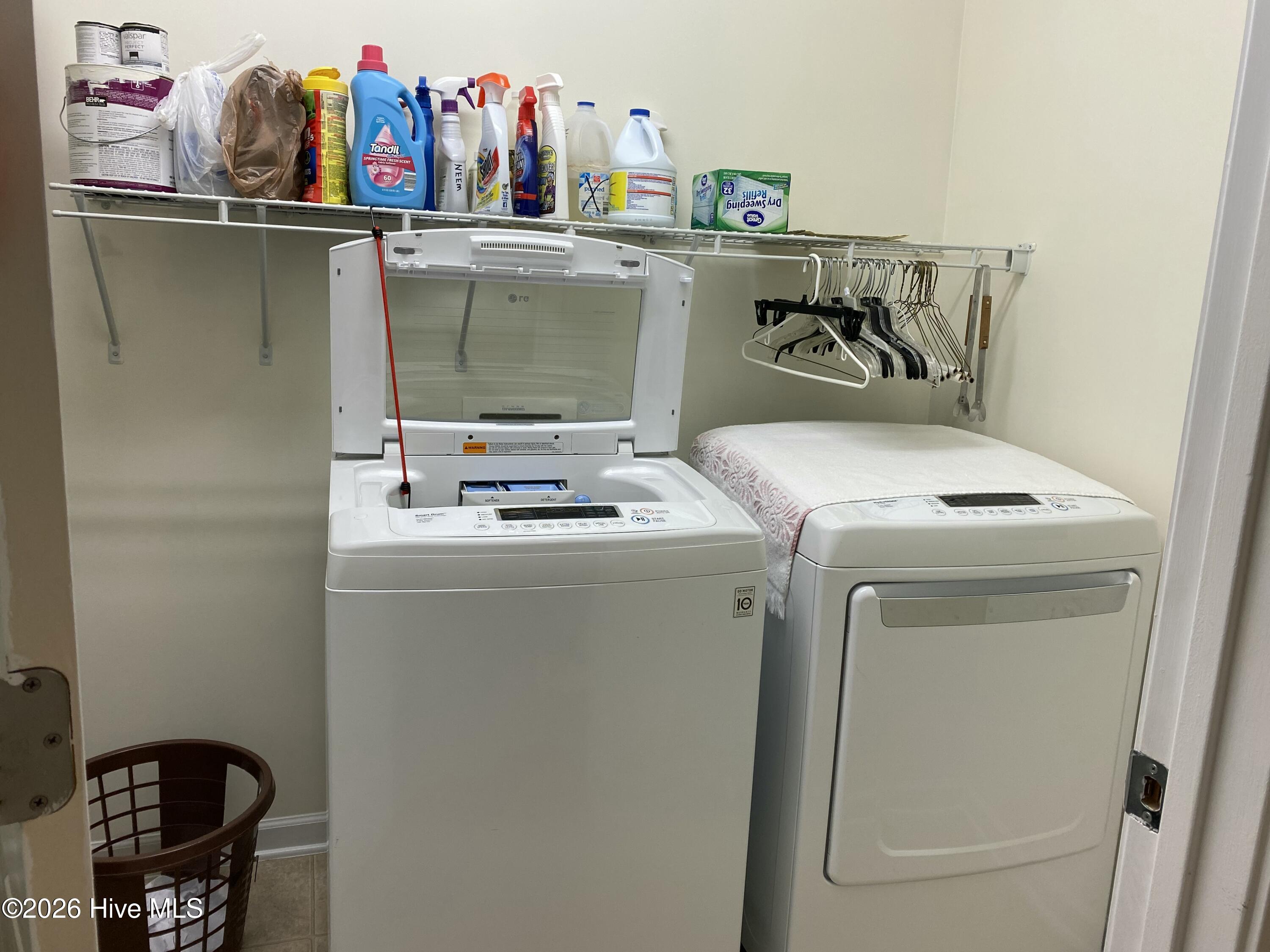 1041 Bridgeport Way Leland, NC 28451 - Photo 6 of 22 Laundry