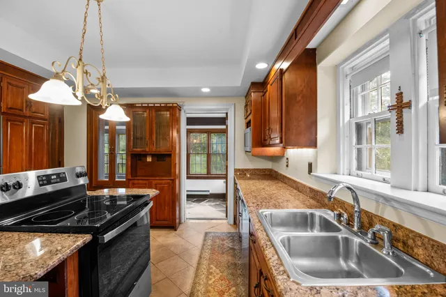 $599,000 | 180 Candy Road, Mohnton, PA 19540