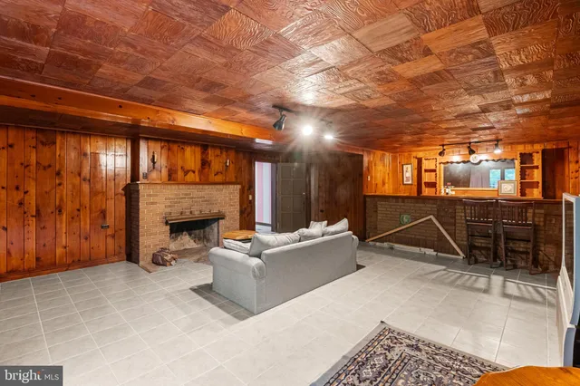 $599,000 | 180 Candy Road, Mohnton, PA 19540