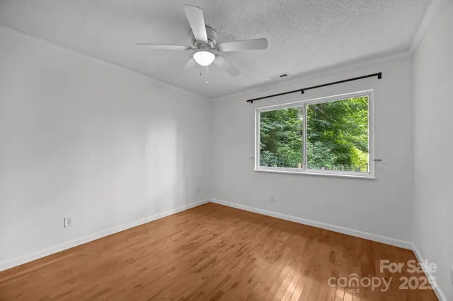 $337,500 | 193 Timberside Drive, Mars Hill, NC 28754