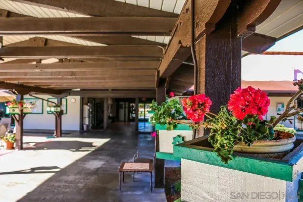 $849,000 | 16598 Casero Road, San Diego, CA 92128