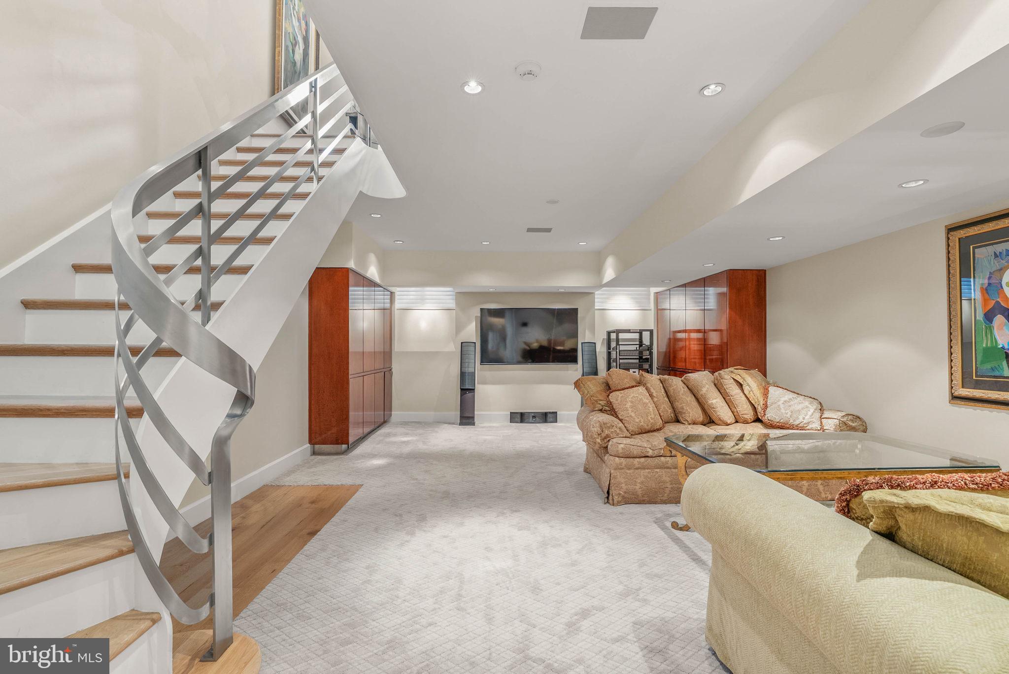 254 South 3rd Street Philadelphia, PA 19106 - Photo 25 of 73