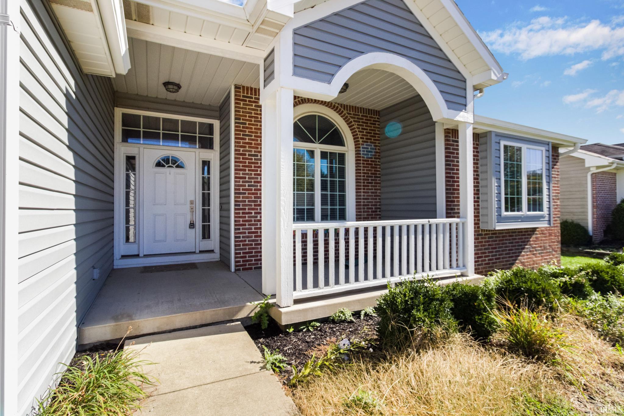 1608 South Stapleton Drive Yorktown, IN 47396 - Photo 3 of 19