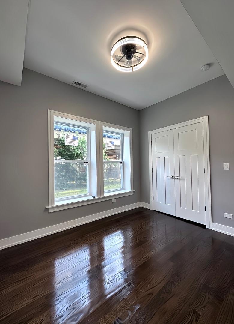 6331 South Elizabeth Street Chicago, IL 60636 - Photo 7 of 45