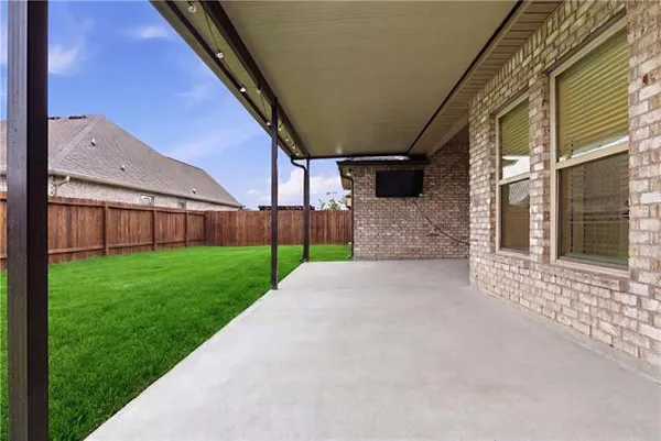 $3,900 | 103 Cypress Pk Lane, Belle Chasse, LA 70037