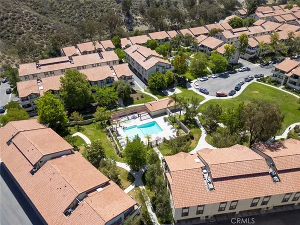 $389,000 | 28031 Sarabande Lane, Unit 128, Canyon Country, CA 91387