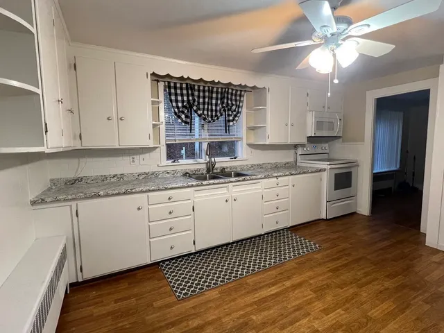 $1,900 | 52 Chestnut Street, Rehoboth, MA 02769