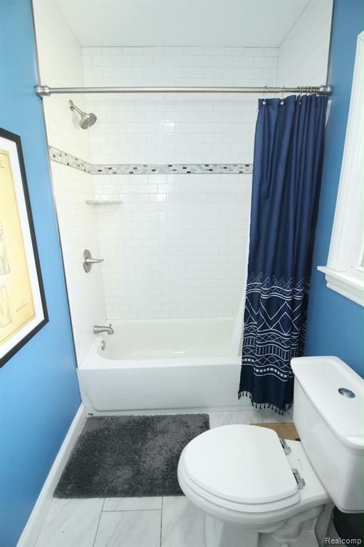1383 Bishop Road Grosse Pointe, MI 48230 - Photo 29 of 51 Gallery Image 29