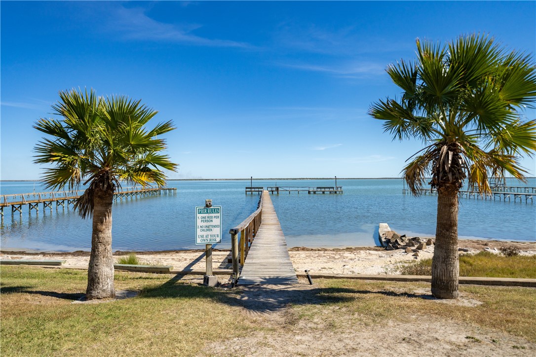 990 East Farm To Market 628 Riviera, TX 78379 - Photo 25 of 37 View of pier.