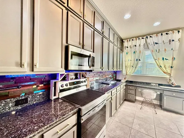 $2,900 | 6414 Salt Creek Avenue, Apollo Beach, FL 33572