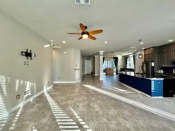 $2,900 | 6414 Salt Creek Avenue, Apollo Beach, FL 33572