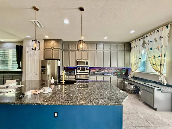 $2,900 | 6414 Salt Creek Avenue, Apollo Beach, FL 33572