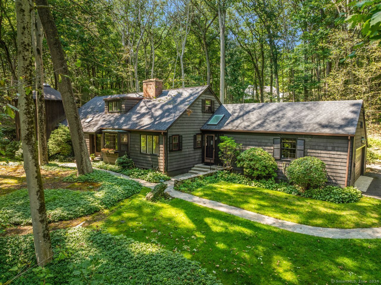 11 Roaring Brook Road Easton, CT 06612 - Photo 1 of 1 Gallery Image 1