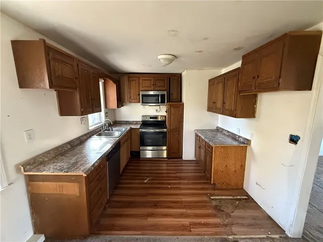 $129,900 | 17249 South Prospect Avenue, Belton, MO 64012