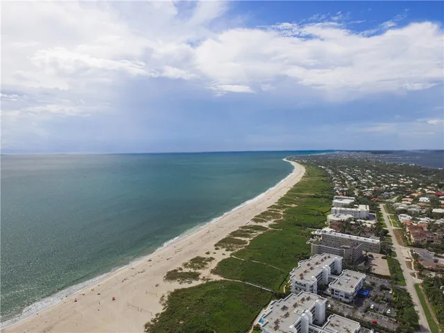 $2,450 | 2589 Bella Vista Circle, Vero Beach, FL 32966