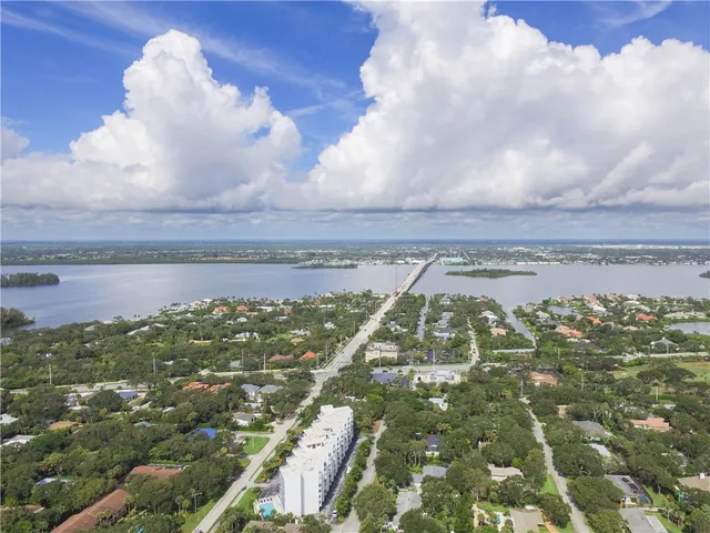 $2,450 | 2589 Bella Vista Circle, Vero Beach, FL 32966