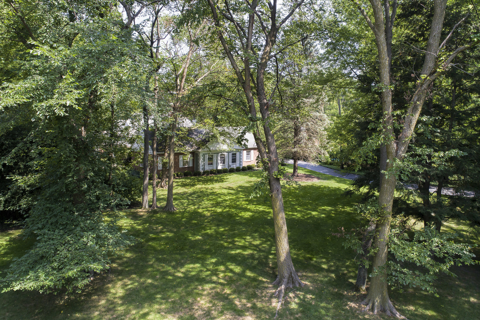 30 Woodley Road Winnetka, IL 60093 - Photo 3 of 15