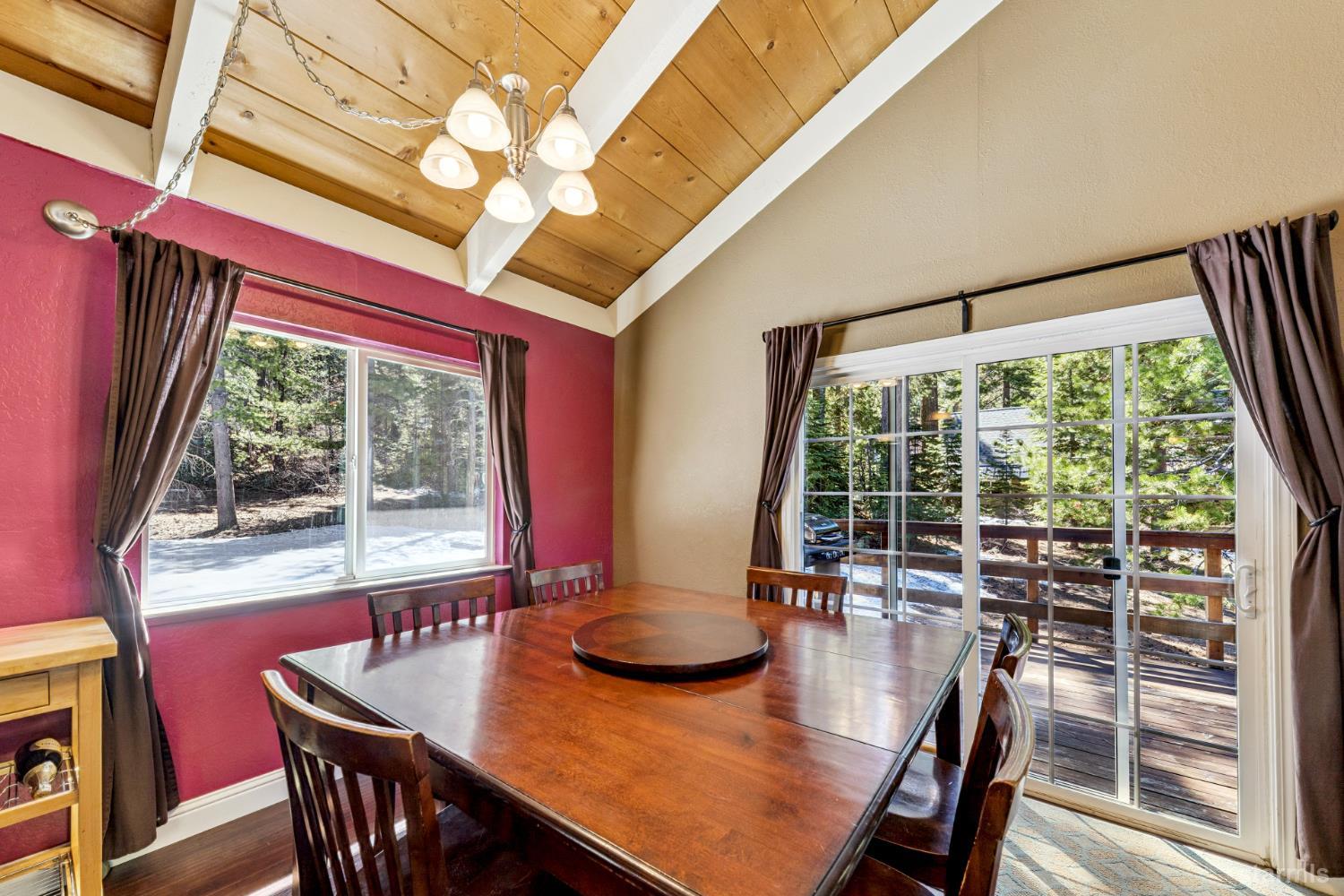 1655 Pebble Beach Road South Lake Tahoe, CA 96150 - Photo 12 of 29