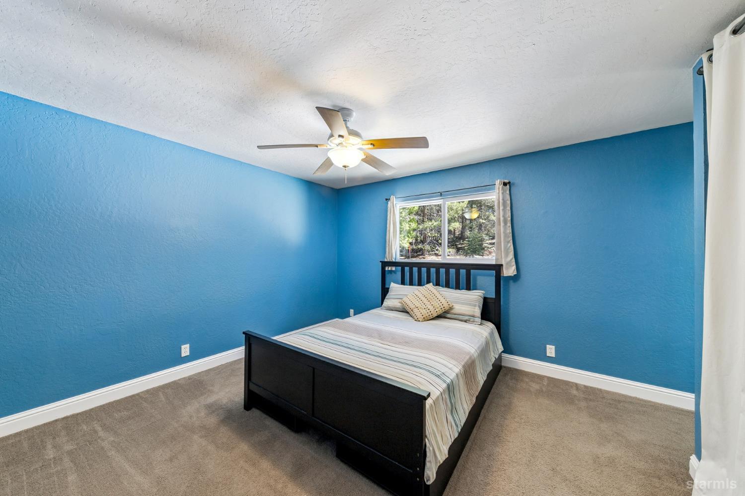 1655 Pebble Beach Road South Lake Tahoe, CA 96150 - Photo 17 of 29