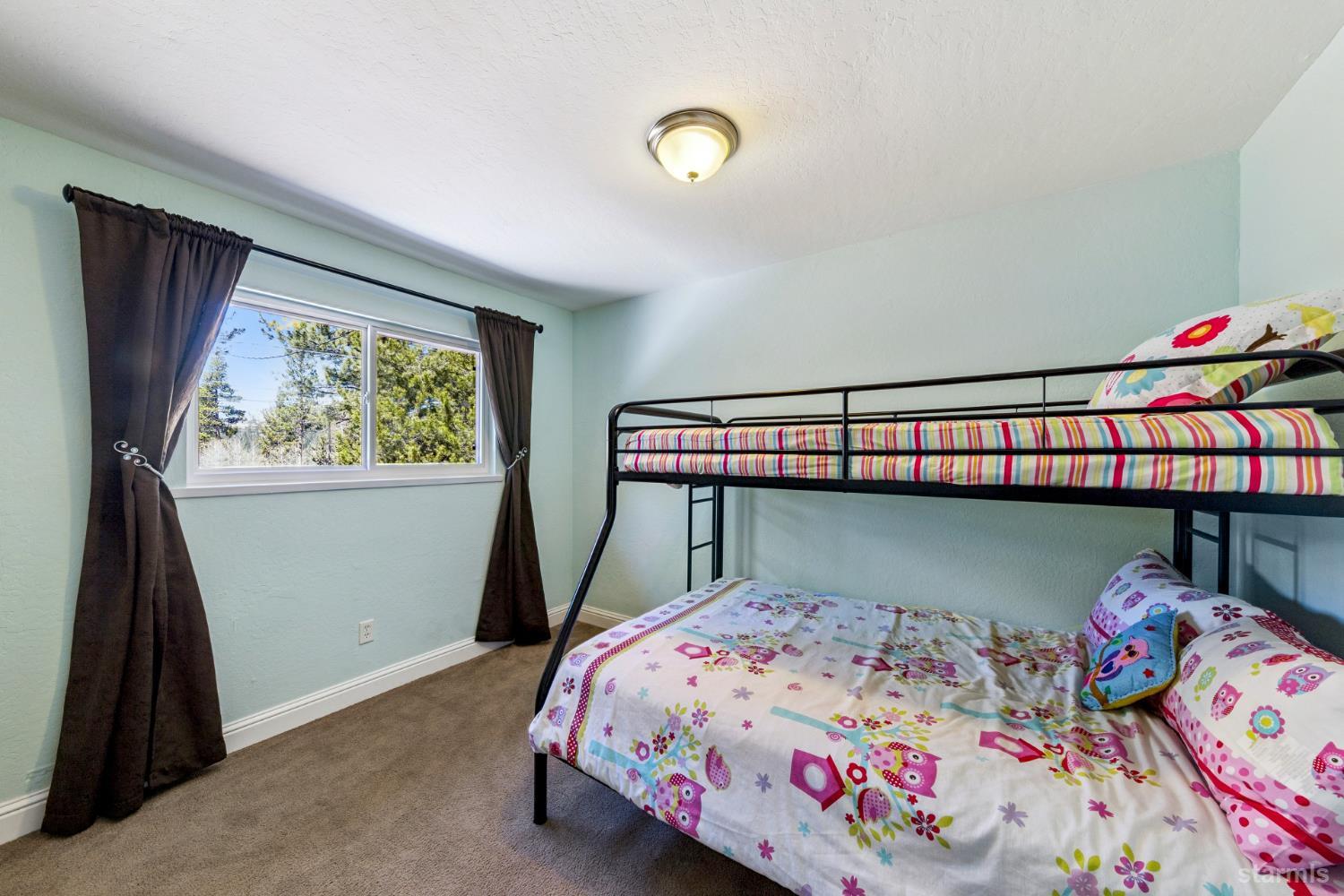 1655 Pebble Beach Road South Lake Tahoe, CA 96150 - Photo 21 of 29