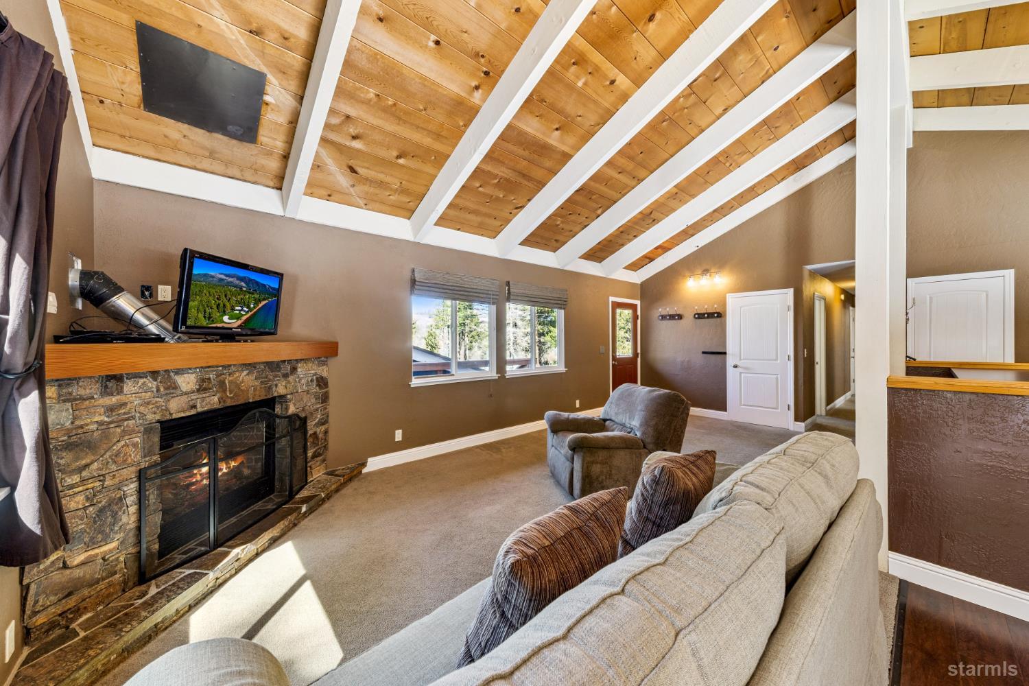 1655 Pebble Beach Road South Lake Tahoe, CA 96150 - Photo 10 of 29