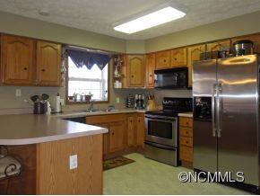 198 Center Ridge Drive Rutherfordton, NC 28139 - Photo 5 of 24