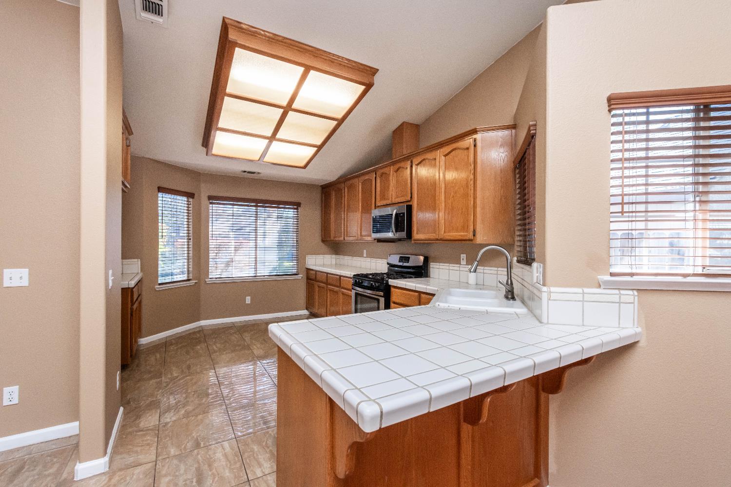 8127 Aztec Way Antelope, CA 95843 - Photo 20 of 53