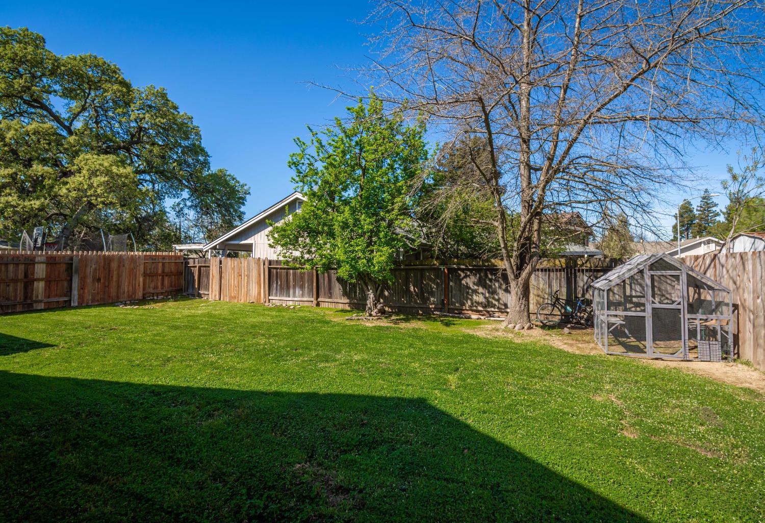 8127 Aztec Way Antelope, CA 95843 - Photo 31 of 53
