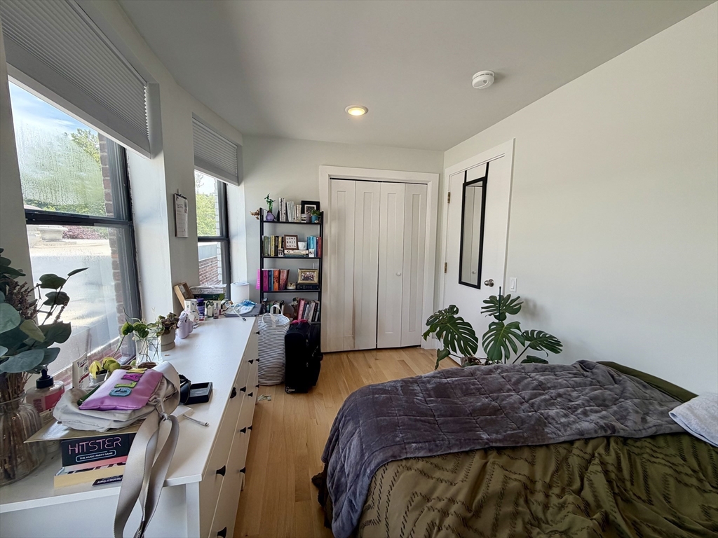 1674 Beacon Street, Unit 2 Brookline, MA 02445 - Photo 30 of 42