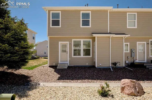 $300,000 | 7392 Little Jimmy Grove, Fountain, CO 80817