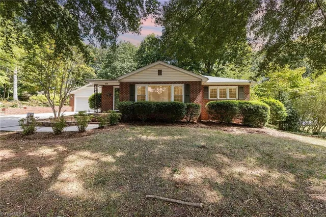 $261,000 | 816 Elm Street, Eden, NC 27288