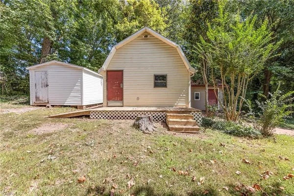 $255,000 | 816 Elm Street, Eden, NC 27288