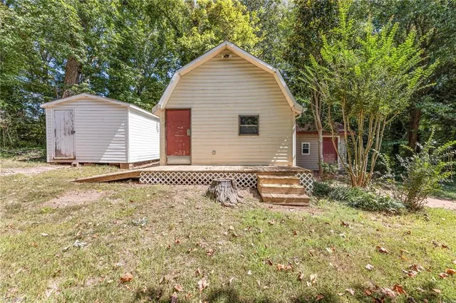 $261,000 | 816 Elm Street, Eden, NC 27288