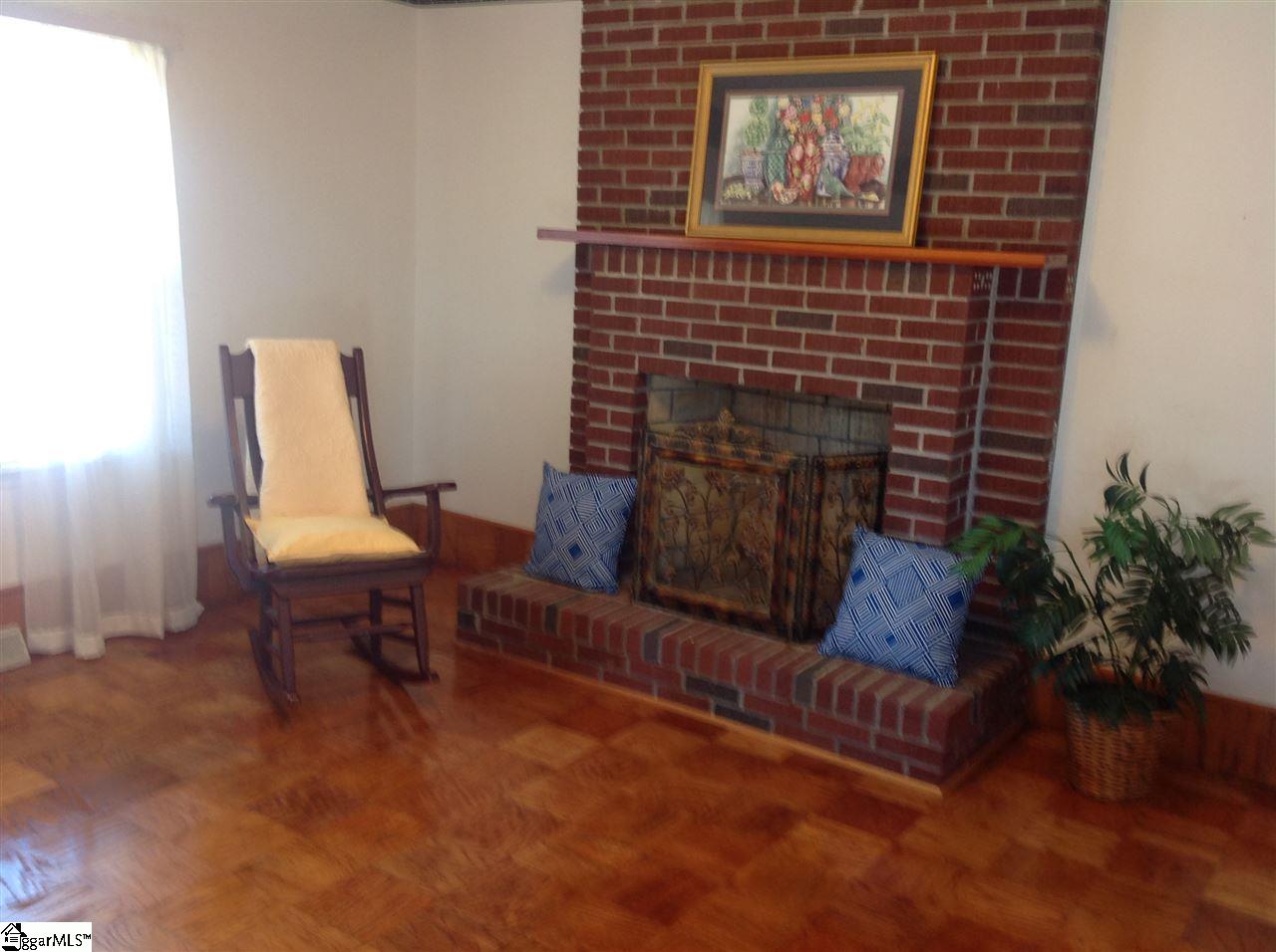 306 Phillips Street Clinton, SC 29325 - Photo 17 of 30 Gallery Image 17