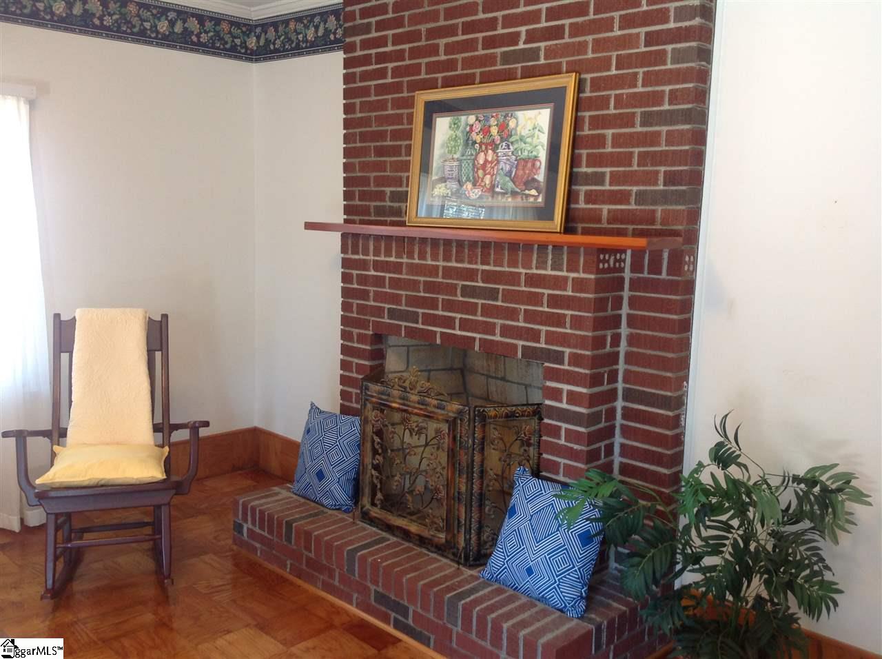 306 Phillips Street Clinton, SC 29325 - Photo 8 of 30 Gallery Image 8