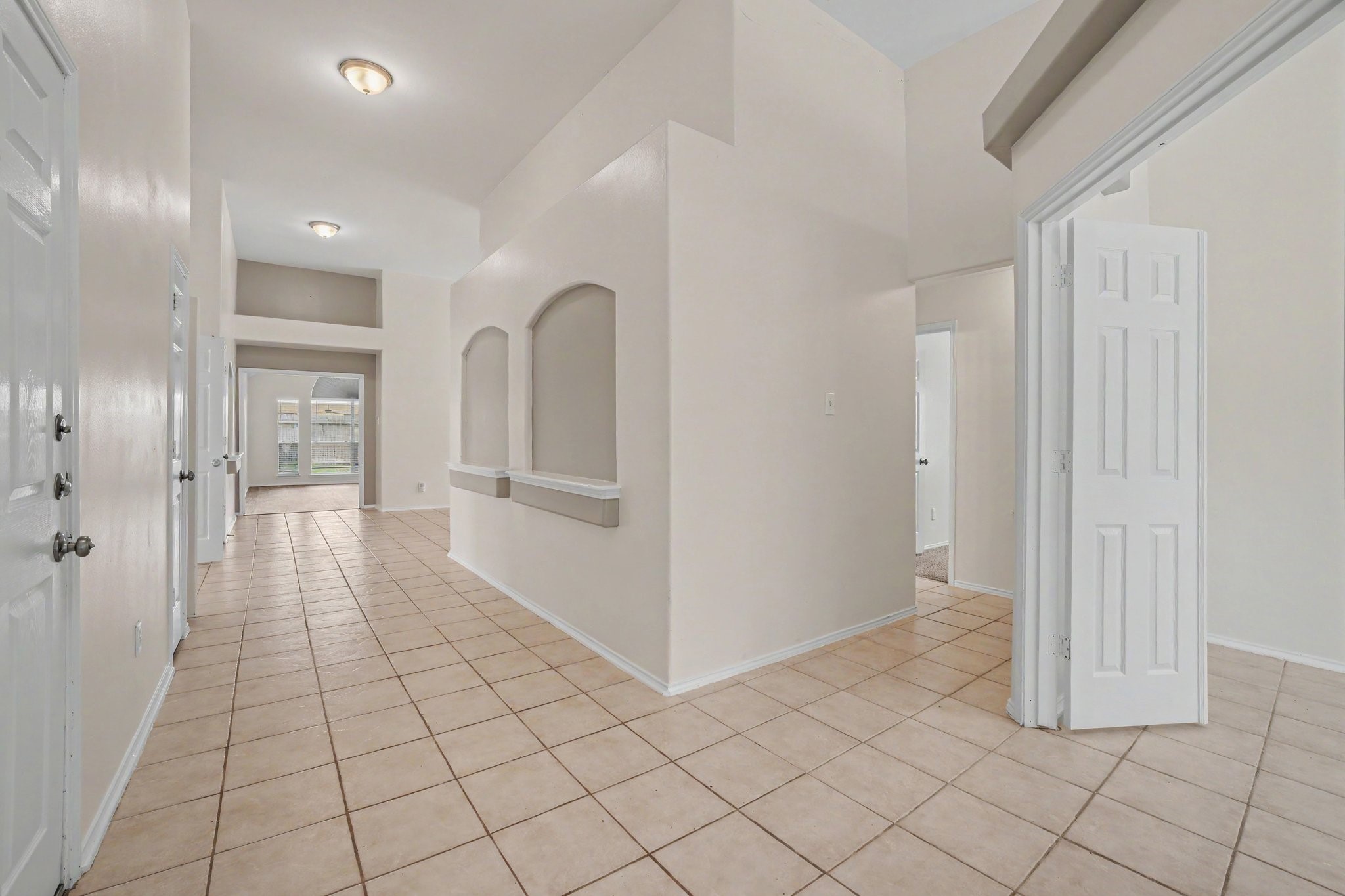 11622 Curry Ridge Lane Tomball, TX 77377 - Photo 2 of 21 Foyer View