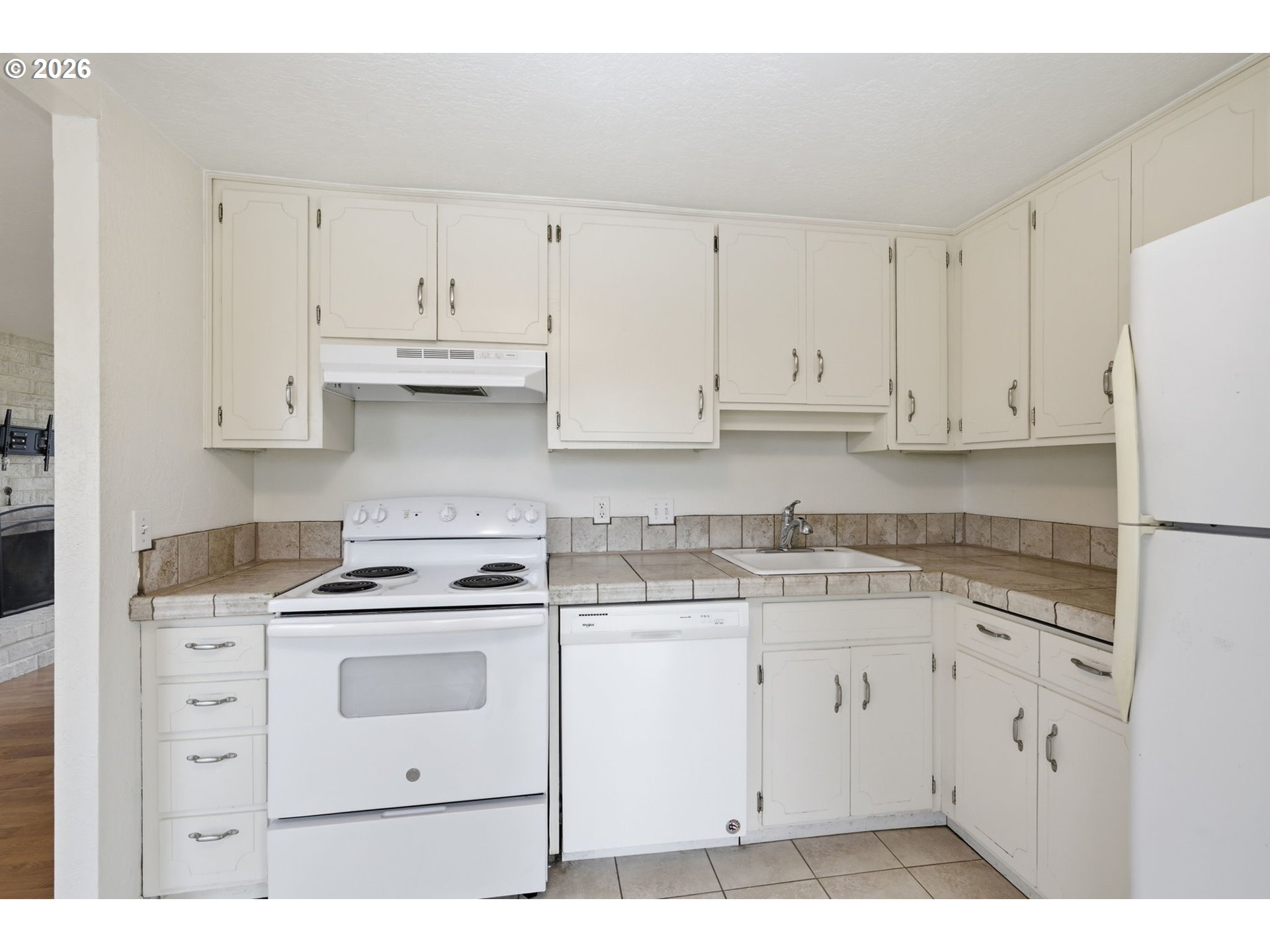 3705 Peppertree Drive Eugene, OR 97402 - Photo 16 of 41