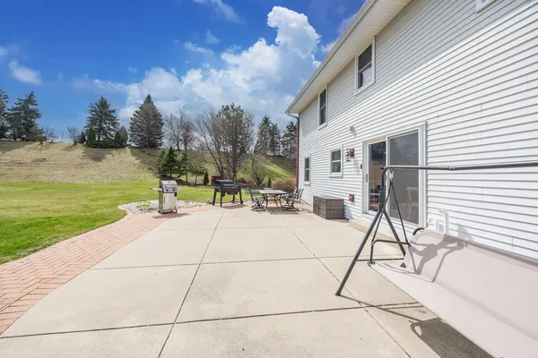 $525,000 | S67W14979 Koso Drive, Muskego, WI 53150