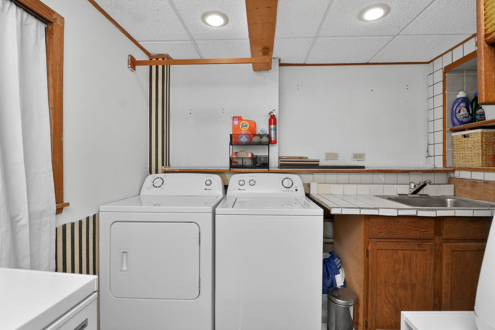 1001 Oak Ridge Drive Streamwood, IL 60107 - Photo 22 of 25