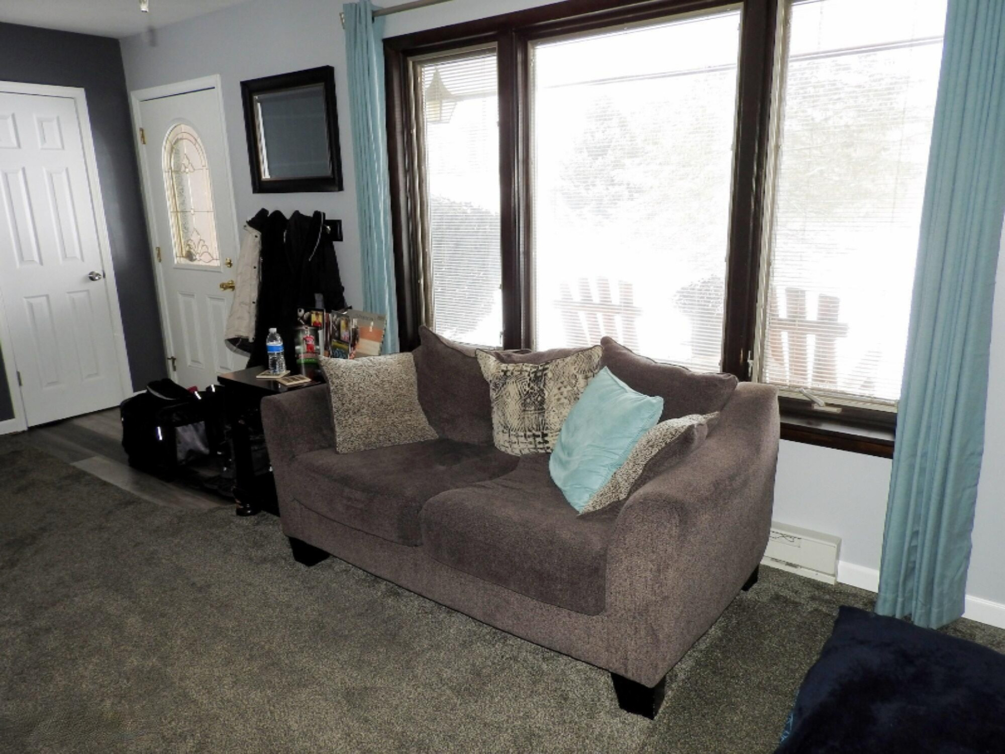 175 Ridge Road Quincy, MI 49082 - Photo 2 of 24 living 2
