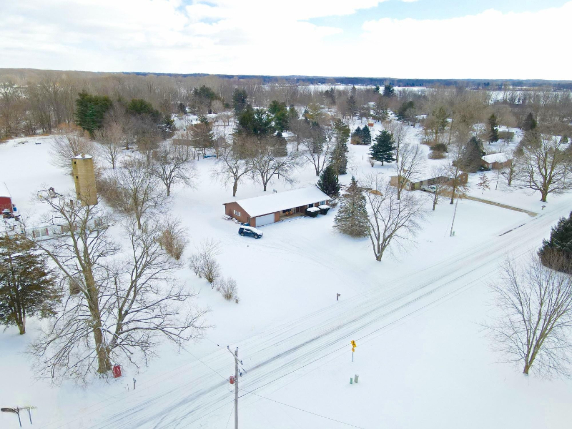 175 Ridge Road Quincy, MI 49082 - Photo 22 of 24 over view