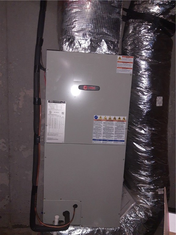 206 Riverlake Road Fair Play, SC 29643 - Photo 37 of 42 Trane 2018 HVAC system