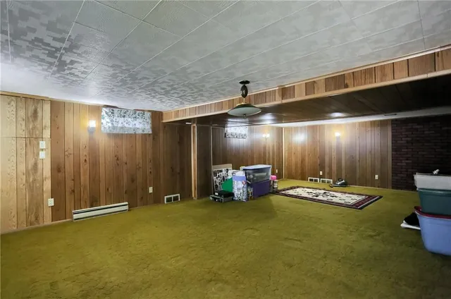 $189,000 | 306 Hazen Avenue, Ellwood City, PA 16117