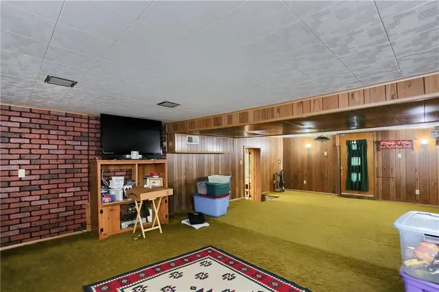 $189,000 | 306 Hazen Avenue, Ellwood City, PA 16117