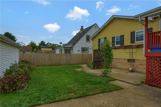 $189,000 | 306 Hazen Avenue, Ellwood City, PA 16117